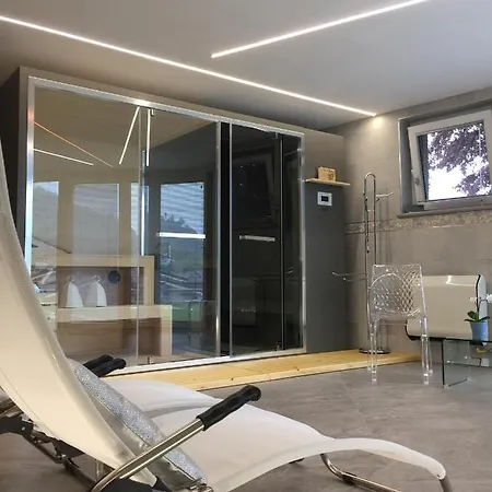 La Casa Dei Nonni Con Privata Su Richiesta 펜션 *